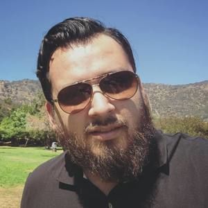 Meet your Posher, Luis